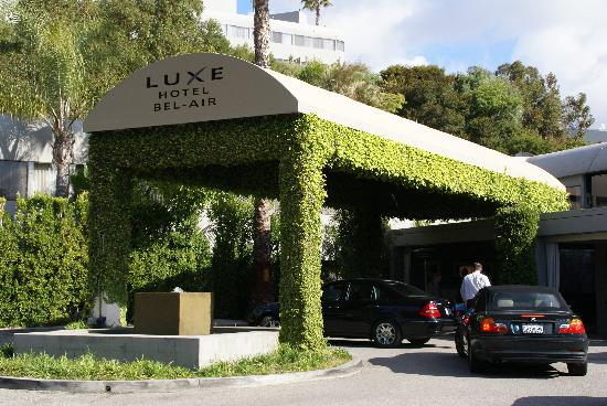 Luxe Hotel Entrance